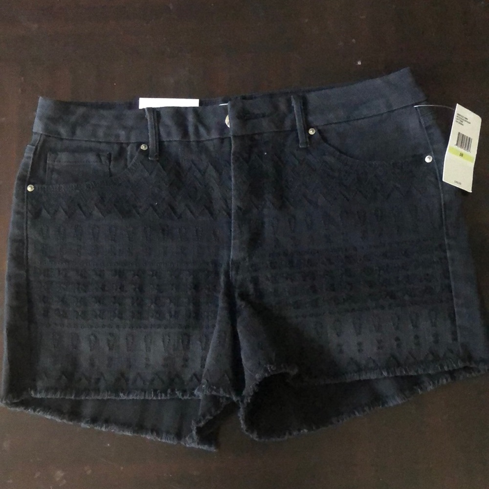 Jessica Simpson Black Shorts, Size 30